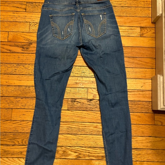 Jeans - Picture 2 of 3